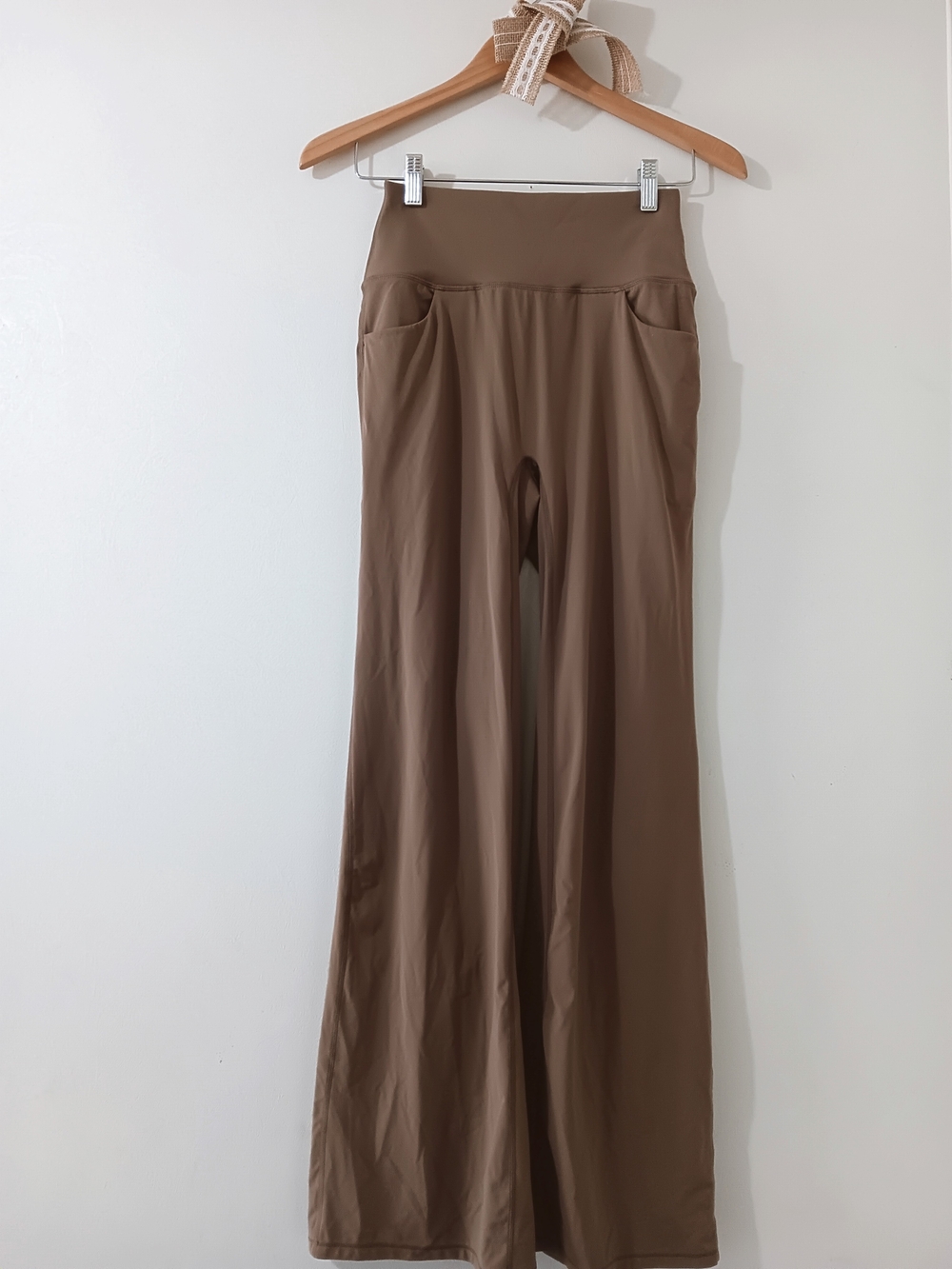 Halara UltraSculpt Mocha Latte High Rise Wide Straight Leg Yoga Legging Pants